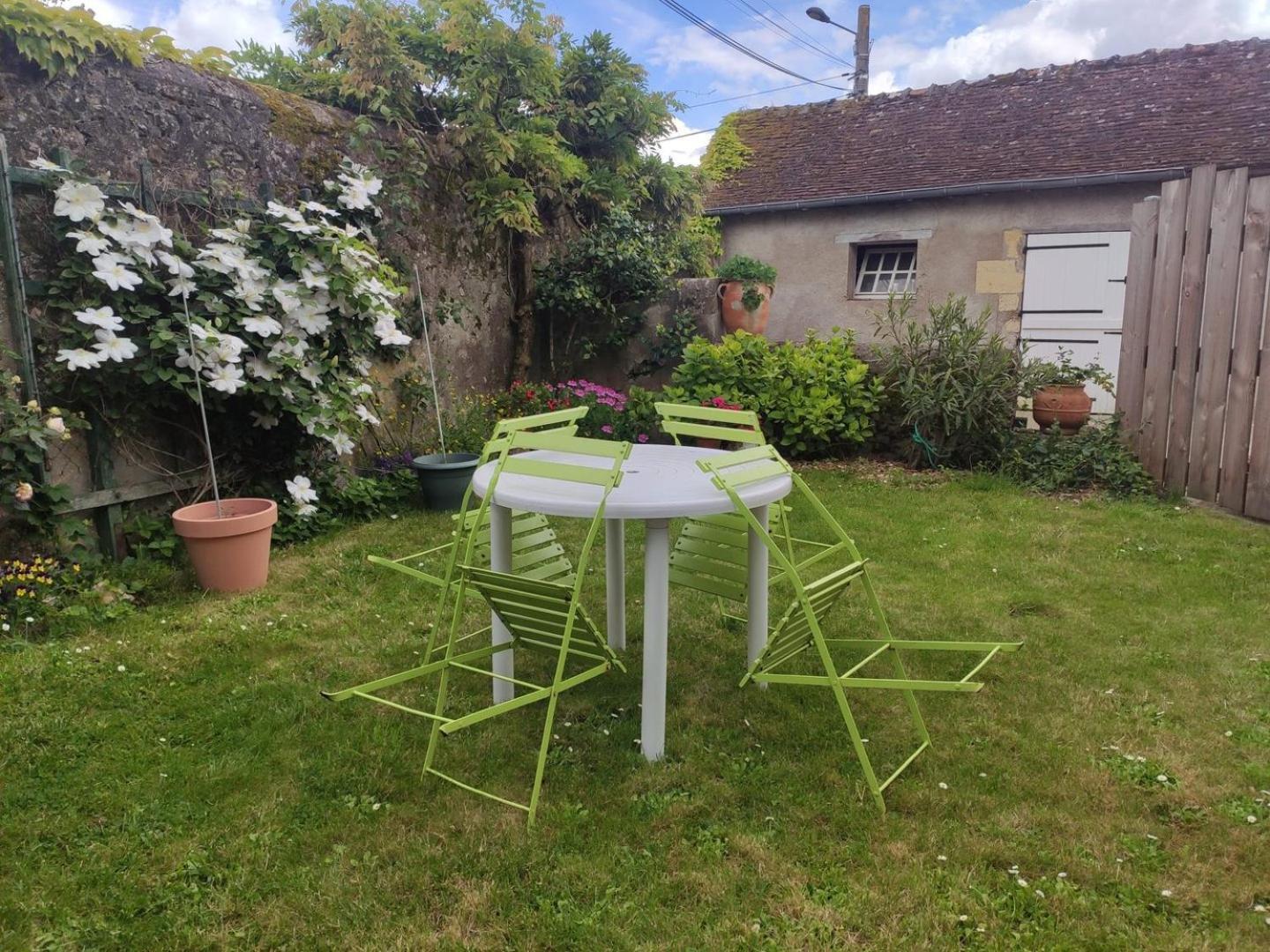 Le Relais De L'Ormeau - Charmant Gite Pour 4 Pers. Lussault-sur-Loire Exteriér fotografie